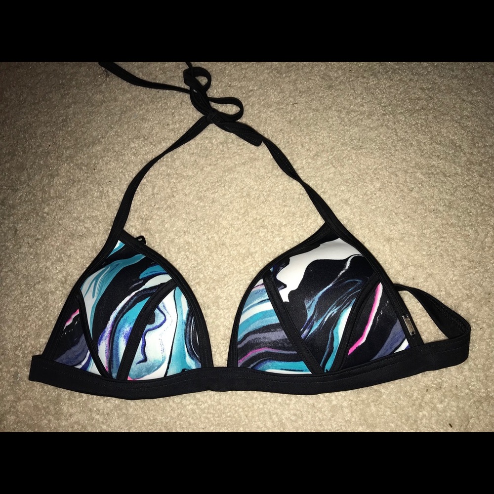 Bikini top